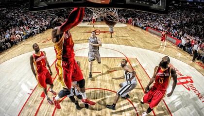 开云平台-《Faker：超级老将的坚持与荣耀，开启新赛季新征程》，faker大师